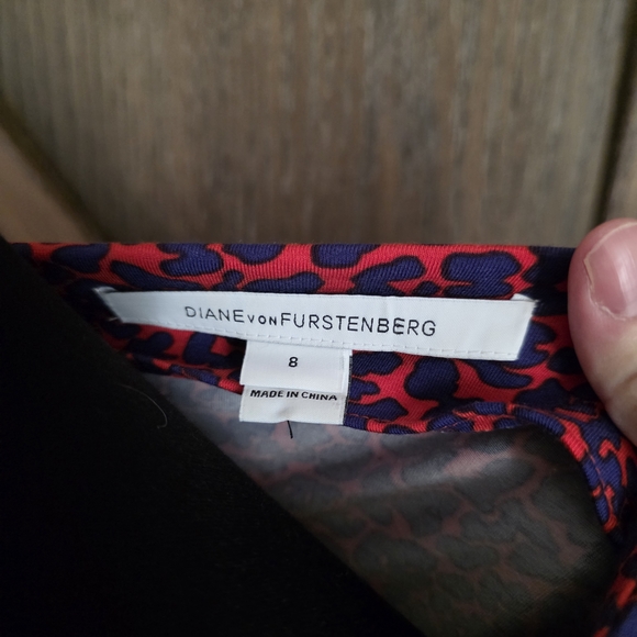 DvF Leopard Print Wrap Dress - Picture 3 of 5